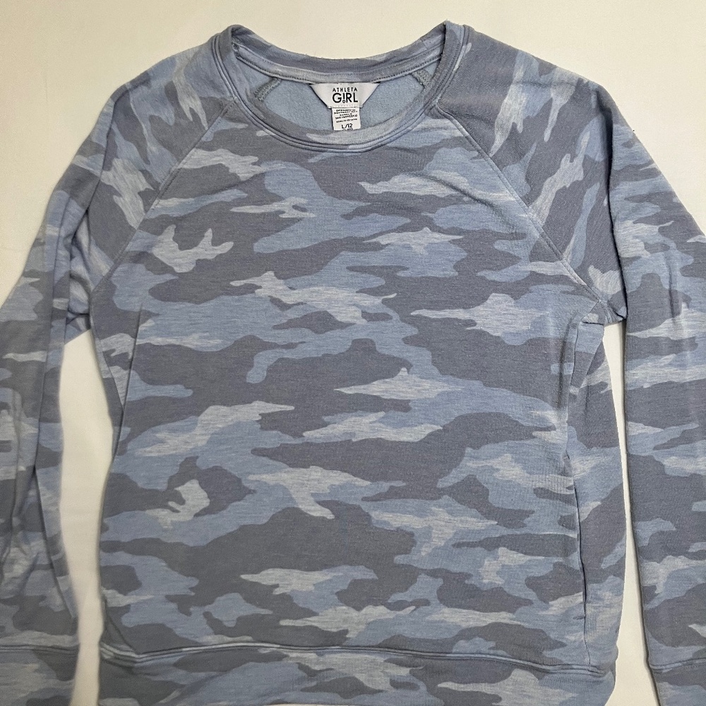Athleta girls size 12 sweatshirt
